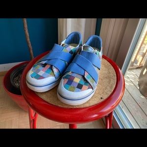 Keen women’s sneakers, size 8.5, EUC